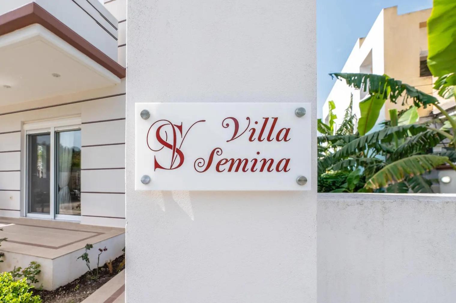 Semina *